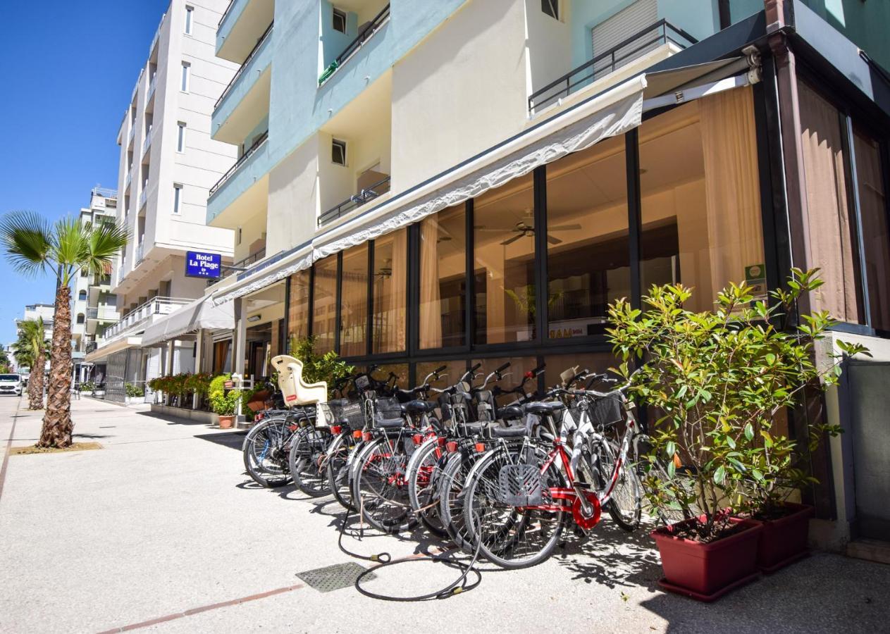 Hotel La Plage Cattolica Exterior photo