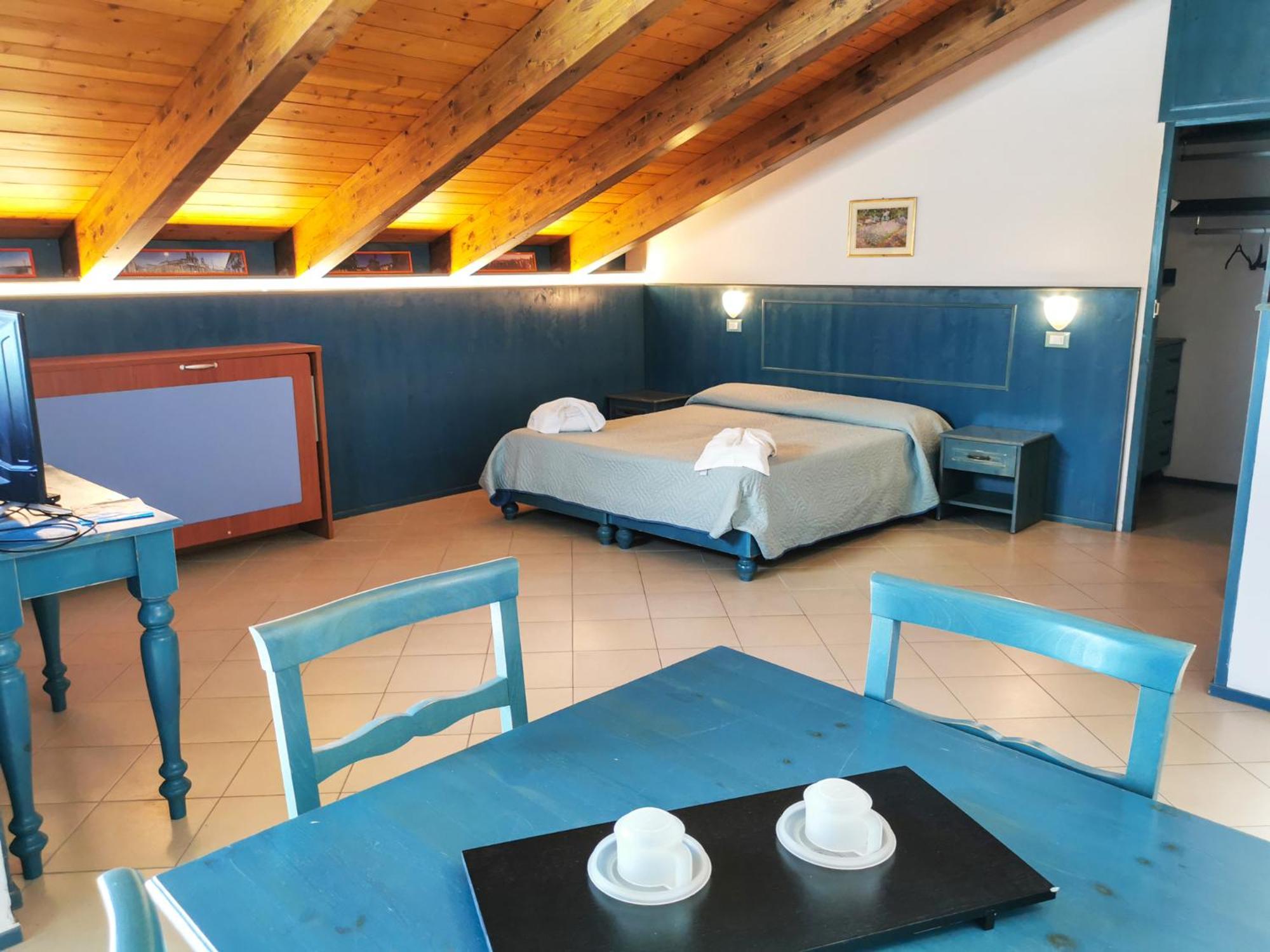 Hotel La Plage Cattolica Exterior photo